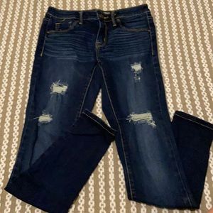 Mossimo mid rise distressed Jegging